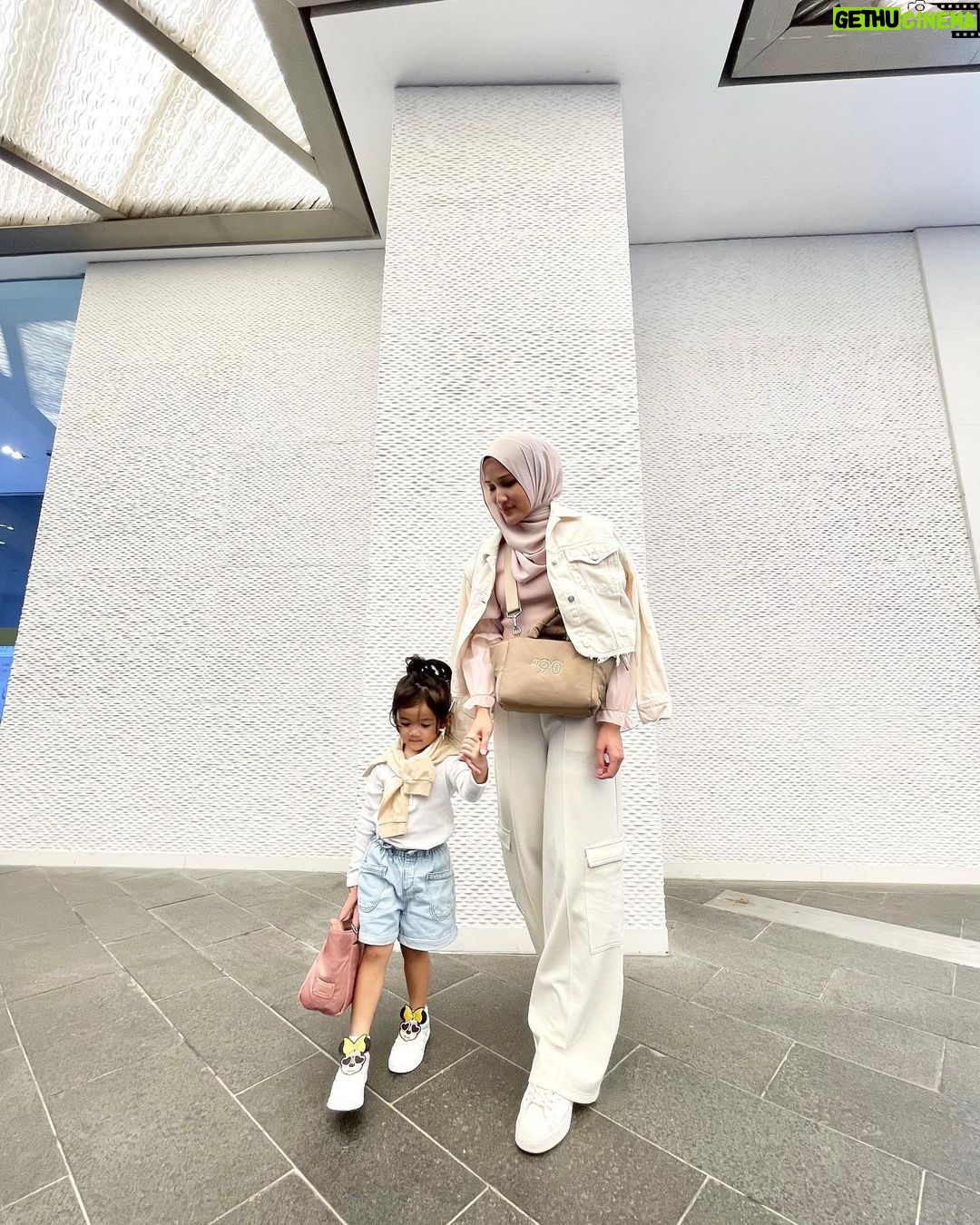 Hanis Zalikha - 96.5K Likes - When we have matching get-ups, we OOTD! Still can’t believe my girl has left her baby phase behind so I must capture more moments like this 🥹
Anyhoo, this Puffy Mini Tote is the bag of the moment! You will see me a lot with it, I promise — it’s so spacious and so so cool. Sometime Bag @sometime_byasiandesigners just launched them yesterday so grab yours now!