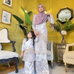Hanis Zalikha Instagram - Raya Album 2022. #HairulHanisAidilfitri