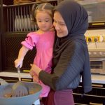 Hanis Zalikha Instagram – Hanis suka Daging Harimau Menangis brand ni. Sebab satu family dapat enjoy. Nanti @hanythaikitchen.hq ada nak keluarkan new product 🐑! Can’t wait! Nak tak Hanis belanja 5 orang try for free. Komen NAK dulu 😌