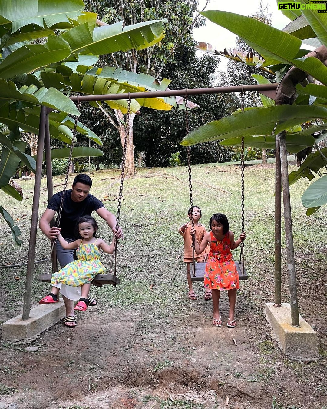 Hanis Zalikha Instagram - Ketenangan dalam keseronokan 🍃 Kembali ke alam semulajadi.