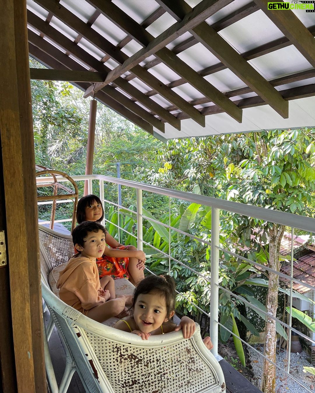 Hanis Zalikha Instagram - Ketenangan dalam keseronokan 🍃 Kembali ke alam semulajadi.