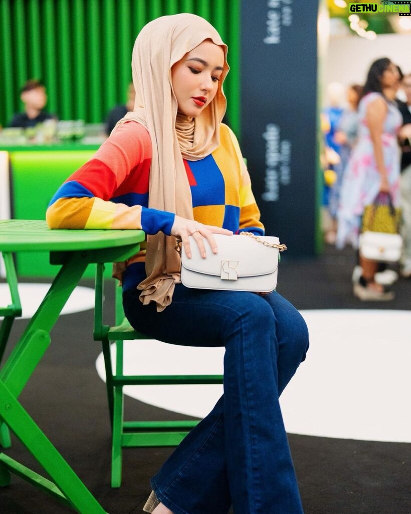 Hannah Delisha Instagram - Pop of colours. Love the latest fall and dakota collection.♠️ Kate Spade New York Green Pop-up will be available from 22 to 27 August at Pavilion KL Centre Concourse. #katespadenewyork #katespadegreen #katespadenydakota