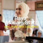 Hannah Delisha Instagram - Elehhh, @shukriyahaya ingat pickupline raya dia ni power sangat ke? Hannah rasa korang punya lagi best 😉 Cepat, @bulanbintanghq nak belanja duit raya RM500 untuk pickupline raya paling best ni. Follow je steps kat bawah ni 👇🏻 1. Komen pickupline raya terbaik korang & tag 3 orang kawan 2. Follow IG @bulanbintanghq & @bulanbintangsisters 3. Repost posting ni dekat IG Story korang & tag @bulanbintanghq & @bulanbintangsisters Pickupline raya challenge ni akan tamat pada 13 April 2023. Tak sabar Hannah nak pilih! Goodluck semua!