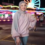 Hannah Delisha Instagram – a puffy-ness affair this sweatshirt season. 

Soft and smooth to the touch, I’m wearing the NEW Puffy Oversized Sweatshirt by @deliciaofficielle

Get yours Now!😘

📷: Mr Hungry go-Where @momembe.co