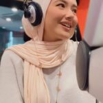 Hannah Delisha Instagram - Pagi ni Hannah pergi ke @suriamalaysia untuk bercakap tentang @starvendors KEDAH RAYA FEST 2022 yang akan berlangsung pada 1-2 July 2022, bertempat di Raia Hotel & Convention Centre, Alor Setar. 9am-12am. Jumpa Hannah dan dapatkan special offers dari @deliciaofficielle, cari BOOTH K8🤍 Ada macam2 lagi dekat sana! Datang beramai2 okay, jumpa Hannah disana! See you orang Kedah!💜#DeliciaTour #starvendorskedahrayafest