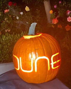 Hans Zimmer Instagram - 365 days since #DuneMovie premiered.
377 days until @DuneMovie Part 2.