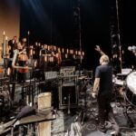 Hans Zimmer Instagram - 34 shows and 9 weeks later, the @HansZimmerLive Europe tour has come to an end in Paris 🎹🎻🥁 This unbelievable group of musicians gave it their all on stage night after night in city after city. I am so grateful to get to jam with them and call them friends! The energy in all of the arenas we visited was electric, and I have to thank all of our fans for coming out to the shows. We couldn’t have done it without you! Now we are off to sleep for a few weeks 😁 but cannot wait until the #HansZimmerLive band gets back together again. Au revoir! 📸: @frank_embacher_photo Paris, France