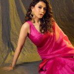 Hansika Motwani Instagram - 🌷 • • • Styled by: @niru05_raghupathy Saree:@surmaye_ Earings:@qisbyashmeet @ascend.rohank Bangle:@minerali_store Photography:@prachuprashanth Hmu: @rupeshryadav @rachaelstylesmith Styling team: @ipshitaa.arora @saigopalchikkala_cine_costumer @rekha1210 #guardian #promotions