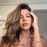 Hariany Almeida Instagram - Aproveitando que vou mudar de visual, qual cabelo vocês gostaram mais??? E o que vocês acham que vou aprontar? 🤫🤫🤫