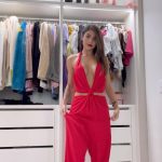 Hariany Almeida Instagram - Arrume-se comigo com participação da Shopia de fundo kkkkkk ela estava em cima da cadeira mexendo na minha penteadeira de maquiagem 💄 🥹 Gostaram do look?