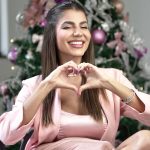 Hariany Almeida Instagram – Abri meu coração e vim deixar essa mensagem pra vocês, feliz natal a todos, e obrigada por tudo! 🎄🩷✨
