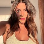 Hariany Almeida Instagram - Selfie para dar um respiro aqui no feed e pq vcs estão elogiando muito esse cabelinho ❤️