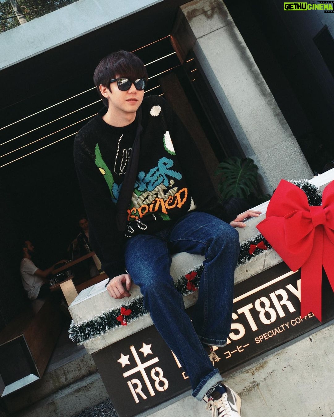 Harit Cheewagaroon Instagram - ขอบคุณหมอที่ทำให้มีรูปลง cr. @jimmyyjp