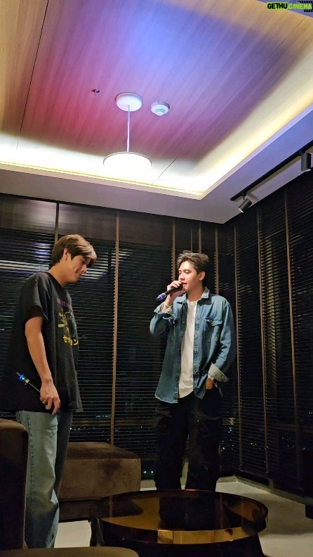 Harit Cheewagaroon - 116.5K Likes - แฮปเบิ้ดเดย์ นอนอน้องรัก
