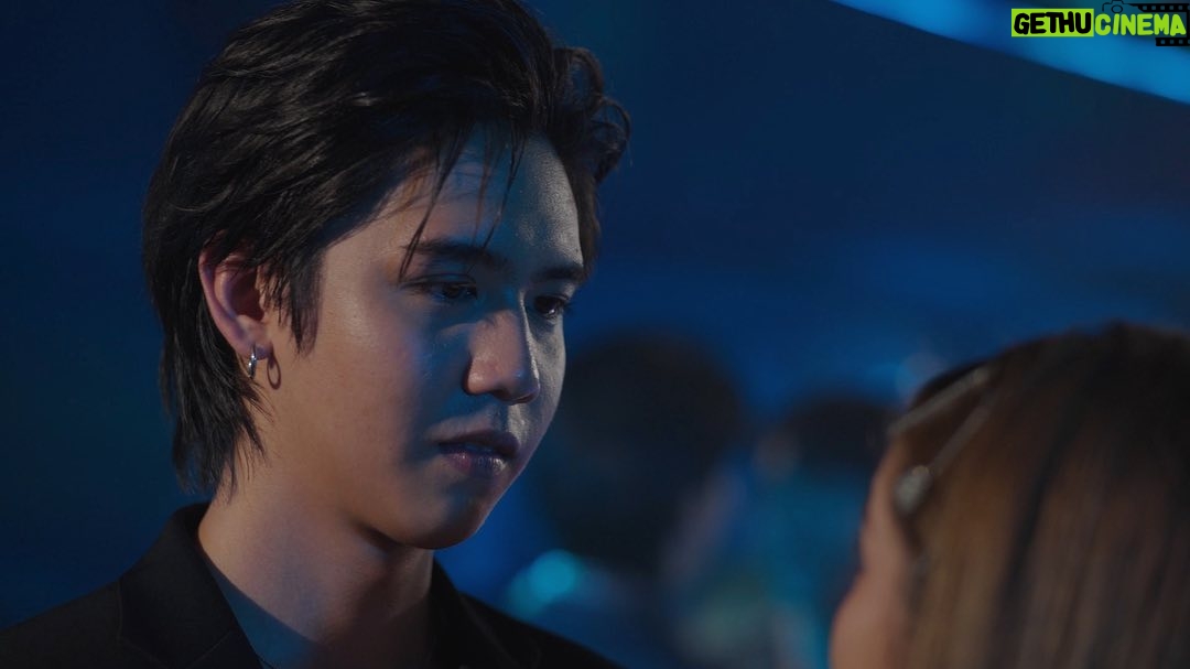 Harit Cheewagaroon Instagram - อีพีนี้ขอแต่งหล่อ หลังจากโดนผกก. @jojo_tichakorn @ninewpinya แกงมาทั้งเรื่อง🤪 #thewarpeffectep11