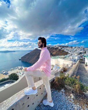 Haroon Kadwani Instagram - 💙