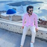 Haroon Kadwani Instagram – 💙 Santorini, Greece