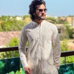 Haroon Kadwani Instagram - Eid Mubarak! ♥️