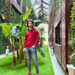 Haroon Kadwani Instagram -