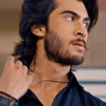Haroon Kadwani Instagram - Presenting the first teaser of Ruposh embodying the pain and suffering in love. #Ruposh #GeoEntertainment #HarPalGeo #7thSkyEntertainment #AbdullahKadwani #AsadQureshi #AliFaizan #HaroonKadwani #KinzaHashmi