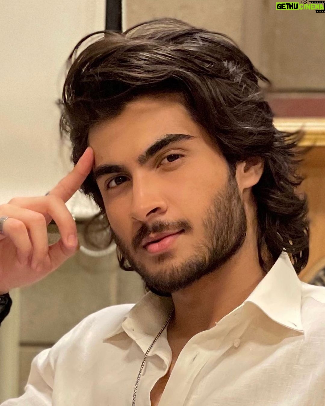 Haroon Kadwani Instagram - Take a closer look...