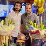 Haroon Kadwani Instagram - Happiest Birthday to my father-like figure, my teacher and my mentor ❤️ Thank you for being someone who I can learn from every single day. May ALLAH shower his countless blessings on you, fulfil your dreams, aspirations and keep this togetherness forever and ever. Love you @asadaqureshi 🌟 @abdullah.kadwani @geomiribrahim