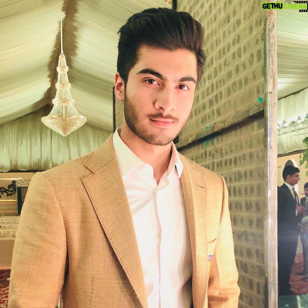 Haroon Kadwani Instagram - The heart never lies 👀 #LookWhatsInsideYou