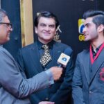 Haroon Kadwani Instagram - With the one and only @suhailwarraich1 at the #RedCarpet of the #LSA2019 #LuxStyleAwards #GeoNews #OOTD #Film #TV #Awards @abdullah.kadwani @geonewsdottv @harpalgeotv Karachi, Pakistan