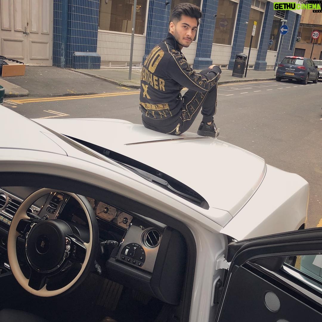 Haroon Kadwani Instagram - #RR London, United Kingdom