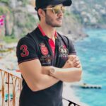 Haroon Kadwani Instagram - What goes behind taking pictures of my siblings vs my picture 🤪 #Positano #Italy #CovoDeiSaraceni #Summer #Summer2019 #OrangeAndBlack #Vacation #Travel #Sunset Positano Centro