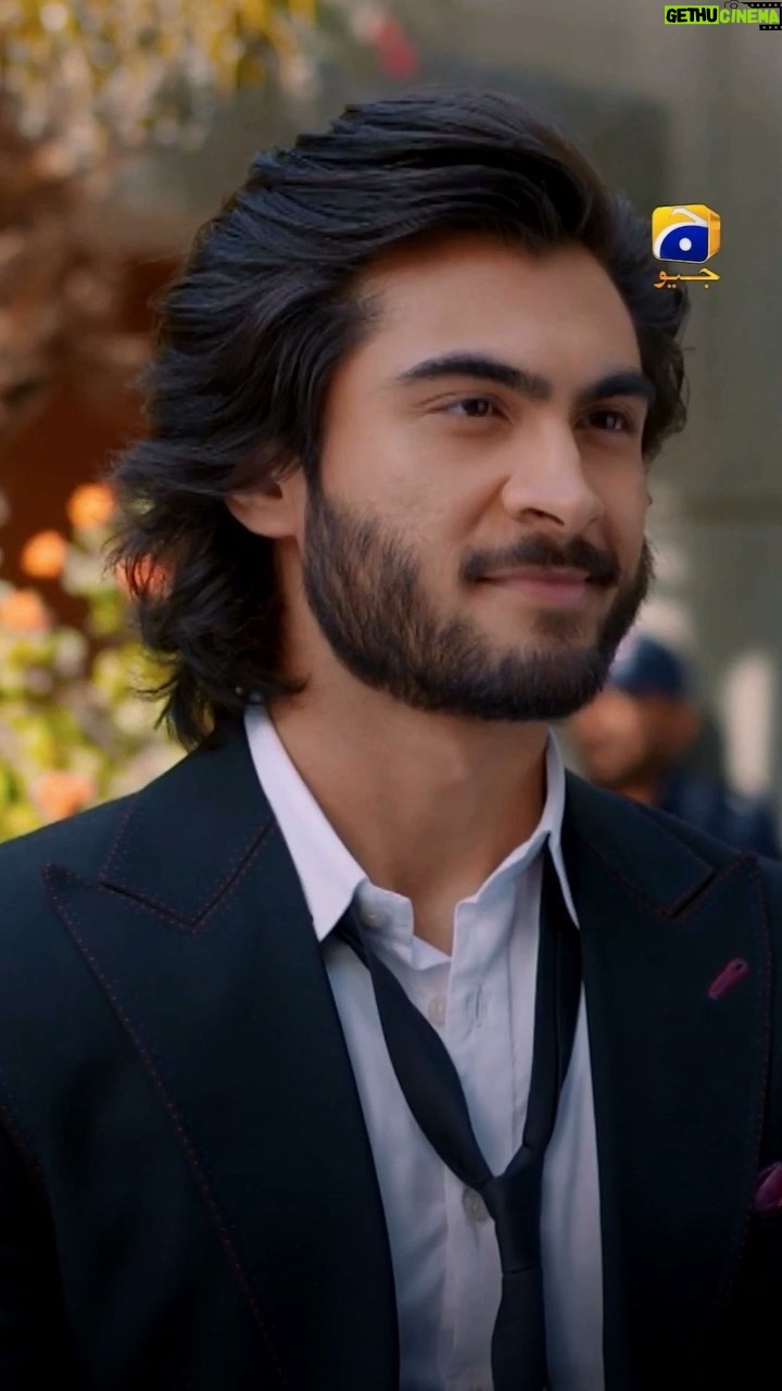 Haroon Kadwani Instagram - “Dil ki lagi girhain itni asani sy kahan khulti hain” 💕 How many of you agree with Aryaan❓💫 #Jhoom #GeoEntertainment #7thSkyEntertainment #AbdullahKadwani #AsadQureshi #HashimNadeemKhan #AliFaizan #HaroonKadwani #ZaraNoorAbbas #UsmaanPeerzada #HaarisWaheed #SidraNiazi #JavedSheikh #RehamRafiq #AhmedMajeed #ZainabQayoom #NoreenGulwani