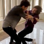 Haroon Kadwani Instagram - Take a look at all the hard work that went behind shooting the action sequence from last week’s episode❗💫 #Jhoom @abdullah.kadwani @asadaqureshi @ali.faizan.338 @haariswaheed #mehboobshah @harpalgeotv @7thskyentertainment