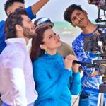 Haroon Kadwani Instagram - Creating magic, one frame at a time! 💫 Take a glimpse into the behind-the-scenes world of 'Mulaqatein' - from Jhoom, starring Haroon Kadwani and Zara Noor Abbas.🎶🎥 Which shot is your most favourite? 😍 @abdullah.kadwani @asadaqureshi @harpalgeotv @7thskyentertainment @hashimnadeem.official @ali.faizan.338 @haroonkadwani @zaranoorabbas.official @schumaila.rehmat.hussain #Jhoom #GeoEntertainment #7thSkyEntertainment #AbdullahKadwani #AsadQureshi #HashimNadeemKhan #AliFaizan #HaroonKadwani #ZaraNoorAbbas #SchumailaRehmatHussain