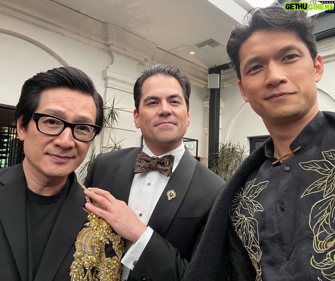 Harry Shum Jr. - 115.8K Likes - Unofficial welcoming pose and giving love to 🇵🇭 A custom Modern Chinoy Barong with a stunning Pinay serving up the theme just right for the GOLD GALA. A spectacular night with spectacular people! Congrats to all the honorees for their contribution in moving the needle forward for the AAPI community. A toast to the hard working folks @goldhouseco & @bingchen for hosting the first of many! #goldgala #A100 #aapiheritagemonth
Threads: @vintagallery
Styled by: @warrenalfiebaker & @shelbyrabara