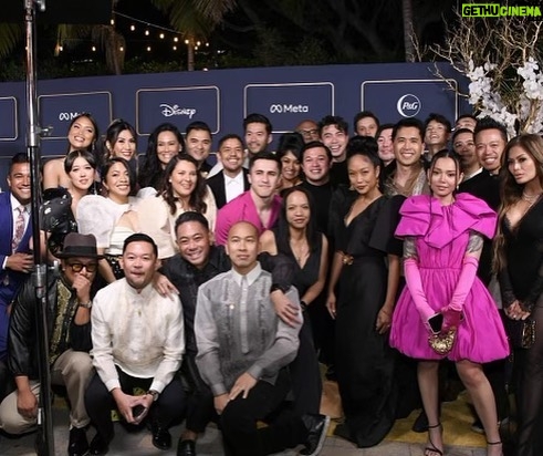 Harry Shum Jr. - 115.8K Likes - Unofficial welcoming pose and giving love to 🇵🇭 A custom Modern Chinoy Barong with a stunning Pinay serving up the theme just right for the GOLD GALA. A spectacular night with spectacular people! Congrats to all the honorees for their contribution in moving the needle forward for the AAPI community. A toast to the hard working folks @goldhouseco & @bingchen for hosting the first of many! #goldgala #A100 #aapiheritagemonth
Threads: @vintagallery
Styled by: @warrenalfiebaker & @shelbyrabara