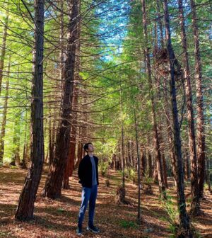 Harry Shum Jr. Instagram - Ma took this photo. Told me to post with a #️⃣. That’s it. A Hashtag. So here ma. #.