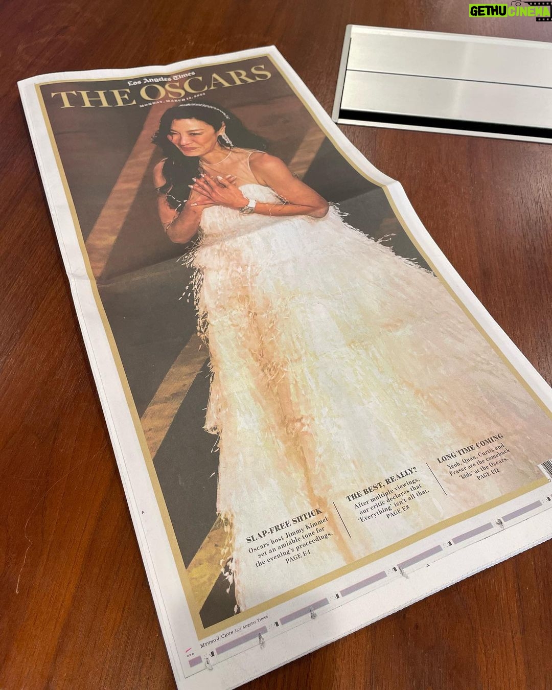 Harry Shum Jr. Instagram - 📰 ❤️ #oscars2023
