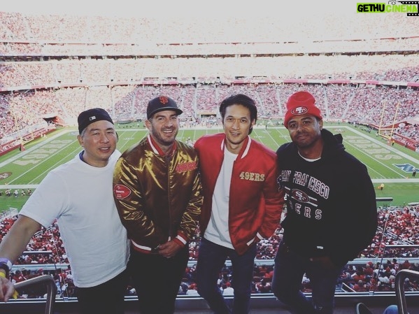 Harry Shum Jr. Instagram - Boys trip out to the bay to support our @49ers and had an epic time even tho we fell short. Too many heart attacks throughout the game. The last video “cot damnit” 😂 Those last 3 seconds!!!! Thank you @levis for hosting! Levi's Stadium