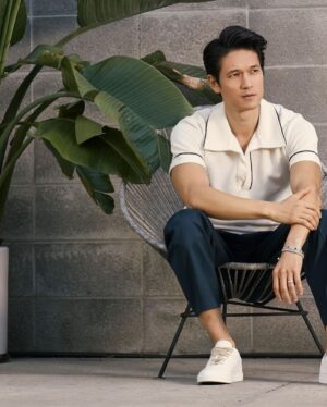Harry Shum Jr. Instagram - TIMID Magazine X Cover

"-But to always talk to your younger self. Not in the sense of telling your younger self what he did wrong, but rather your younger self telling you to always look at everything with constant curiosity and not with a constant fear of being wrong."  

Words: Lan Thi Vu @ltvu11
Photographer: Henry Wu @hello.henry
Stylists: Brandon Nicholas @brvndo & Art Hunter @art.hunterr
Groomer: Andrea Pezzillo for Exclusive Artists using Skinbetter Science and R+Co @andreapezzillo
Videographer: Hoang Nguyen @go.hobo
Assistant: Anna Lee @annaisaverage
Music: Prod. Riddiman @matmcguiree  @timidmag