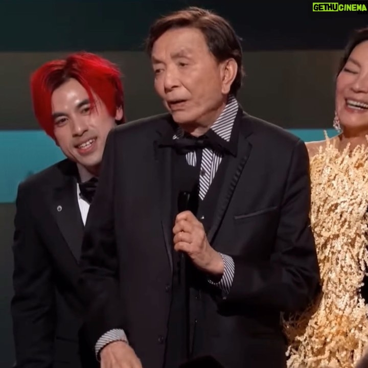 Harry Shum Jr. Instagram - James Hong. 94. Wow. Speech was 💯 and feeling like 1001 last night. Thank you @everythingeverywheremovie for letting the 🦝 and I along for the ride. History made with the best group of friends. Got to help make the statutes a few years back 🔨 so it all feels bageleeeeee. Amazing to witness @thejameshong give the most incredible @sagawards speech with several mic drops in between 🙏🏼 THANK YOU to all the @sagaftra members who voted for this fam!!! (my crop game is zero tho 🤦🏻♂️) Stylist: @warrenalfiebaker Suit: @giorgioarmani Kicks: @jimmychoo Watch: @omega Fairmont Century Plaza