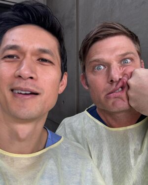 Harry Shum Jr. Instagram - Next week!!! Season 20 Premiere!! #greysanatomy Stream it on @hulu  also…Got him back! 😂 @realcarmack @greysabc