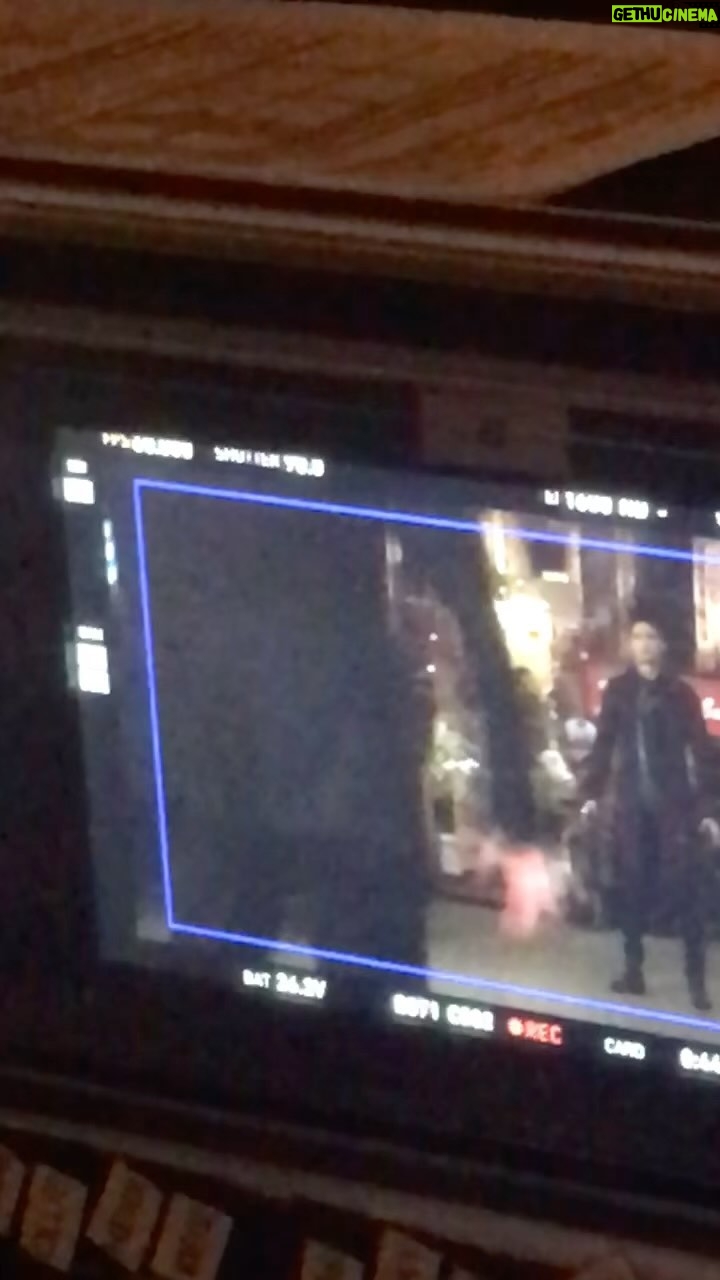Harry Shum Jr. Instagram - Old BTS of the Magic fight between Magnus and @javiermofficial #shadowhunters recently opened the vault. Grunt fight!