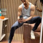 Harshad Chopda Instagram – The preparation before the performance. 
Prepare like you’ve never won
Perform like you’ve never lost 
Live like there is no tomorrow 

What am I preparing for?
Tomorrow:)