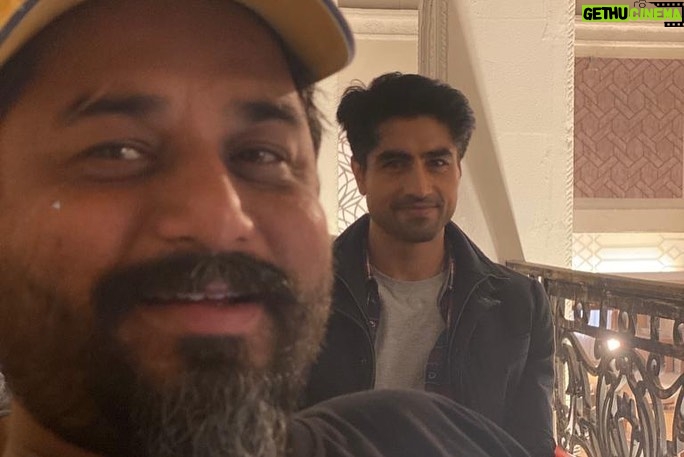 Harshad Chopda Instagram - Hmmmm…. Sometimes he doesn’t know what to say but he always feels. He will never tell you what to do but he will tell you what he wants to feel. Even when we get an off he doesn’t. Even when he gets an off he doesn’t. Loves his family his work and his food. Here is wishing the one and only (bada) gunda of DKP @rishimandial a very very happy birthday. Thank you sir for being part of this wonderful journey for giving me a hand every time we needed and for covering up for every crime we do. P.s- @gdimri how does @rishimandial and @vishal.desai13 do it?