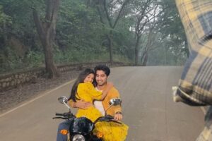 Harshad Chopda Instagram - Guess what’s coming tomorrow… #yrkkh #yehrishtakyakehlatahai #abhira