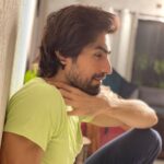 Harshad Chopda Instagram - Wondering…. How much to wonder, not to wonder or keep wondering???… wondering… #consistentdirectedselfmotivatedefforts