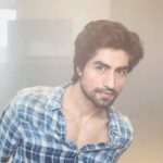 Harshad Chopda Instagram - Do you believe me now? #checkshirt #earlymorning #postcyclone #thursdaypost #consistent #directed #selfmotivated #efforts #consistentdirectedselfmotivatedefforts Mumbai, Maharashtra