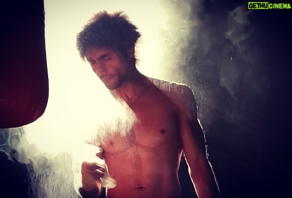 Harshad Chopda Instagram - Gearing up for 150. #bepannaah Mumbai, Maharashtra