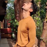 Harshad Chopda Instagram - Burn your vices and shine like the sun. Stepping into the new year with gratitude. Naya saal sabko Mubarak ho… #happynewyear