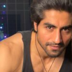 Harshad Chopda Instagram - Every holi we are supposed to let go off things which are not good for us. This holi I’m letting go off… Sharam 😂😂😂 P.s - happy holi